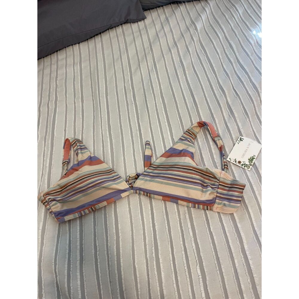 NWT Chelsea & Violet Bikini Top Stripes Size Large